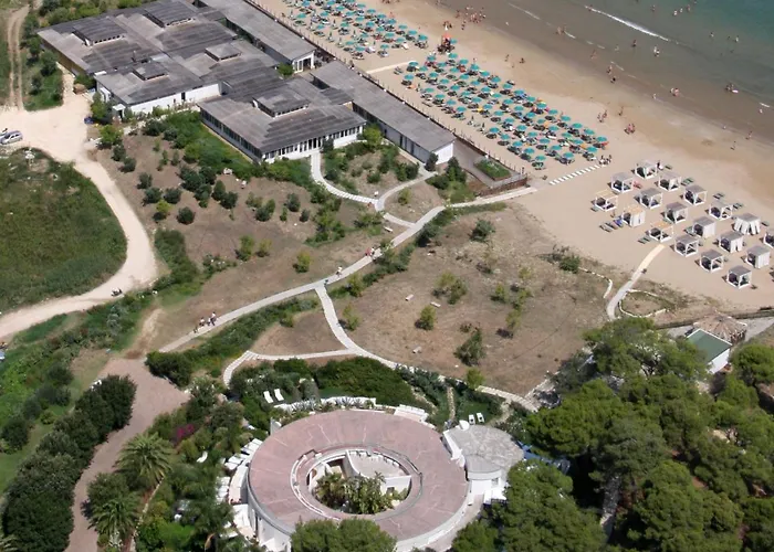 Valtur Baia Del Gusmay Beach